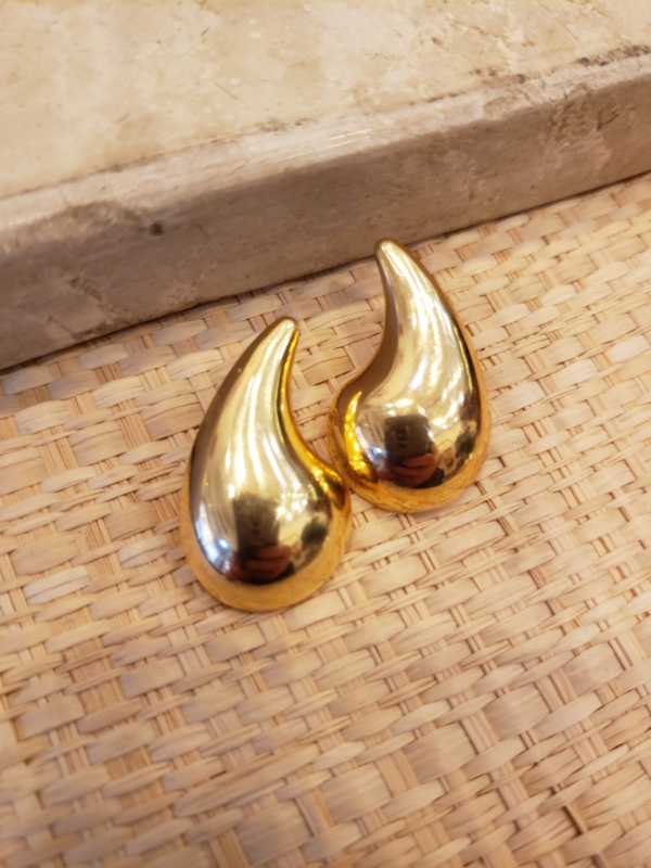 Brinco Gota Dourado